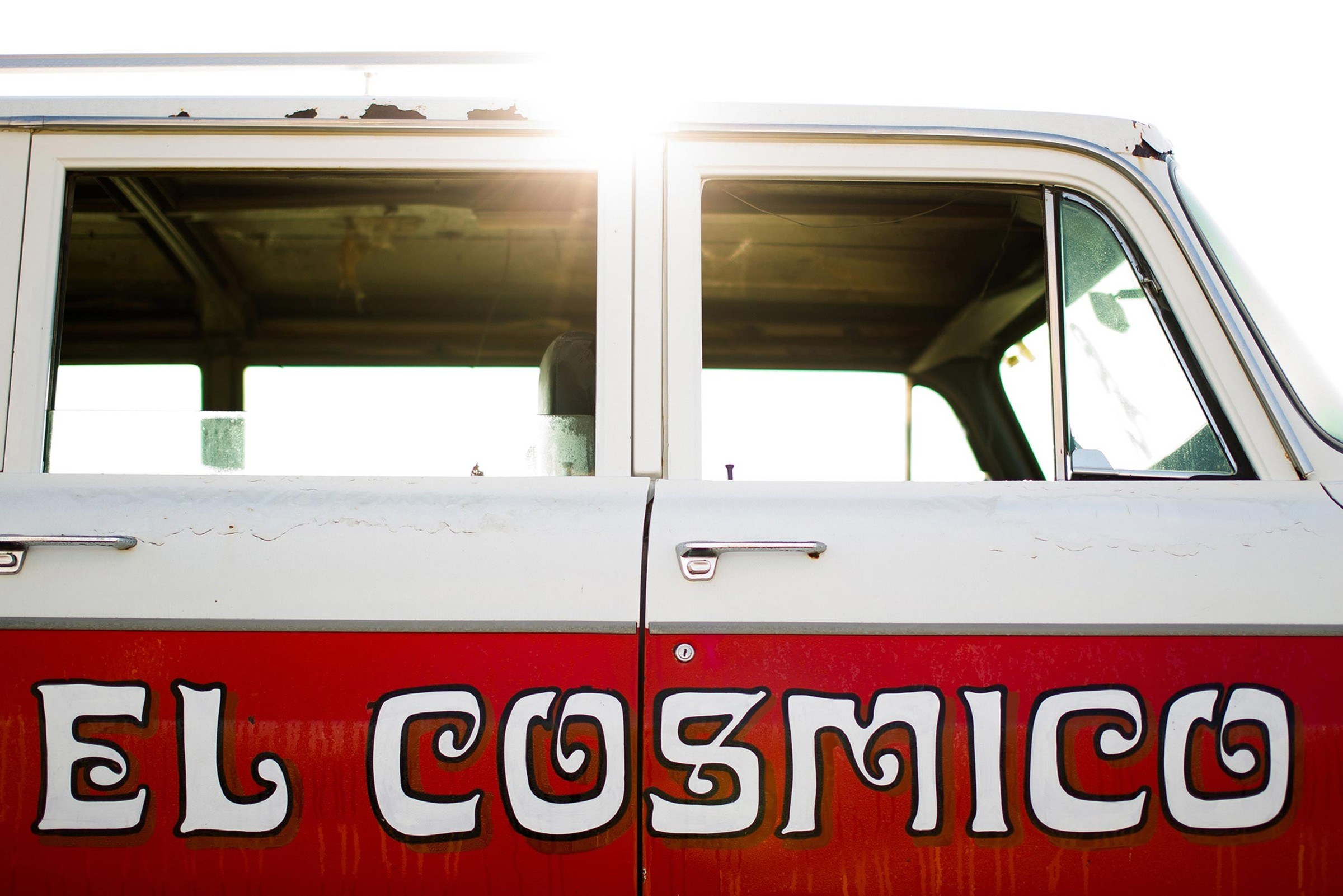 El Cosmico — 3
