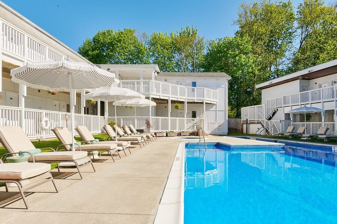 Greenporter Hotel — 1