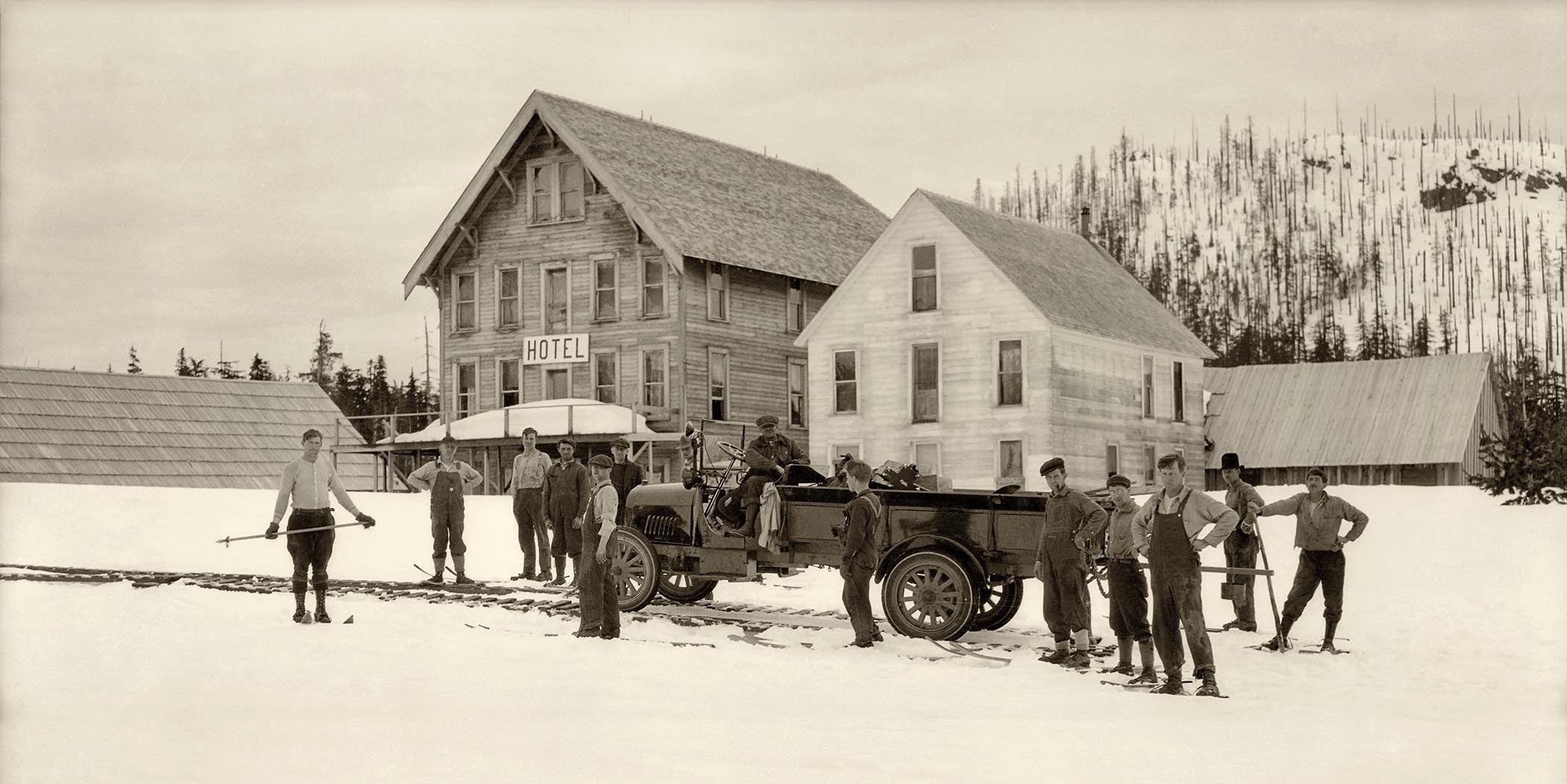 Hood River Hotel — 2