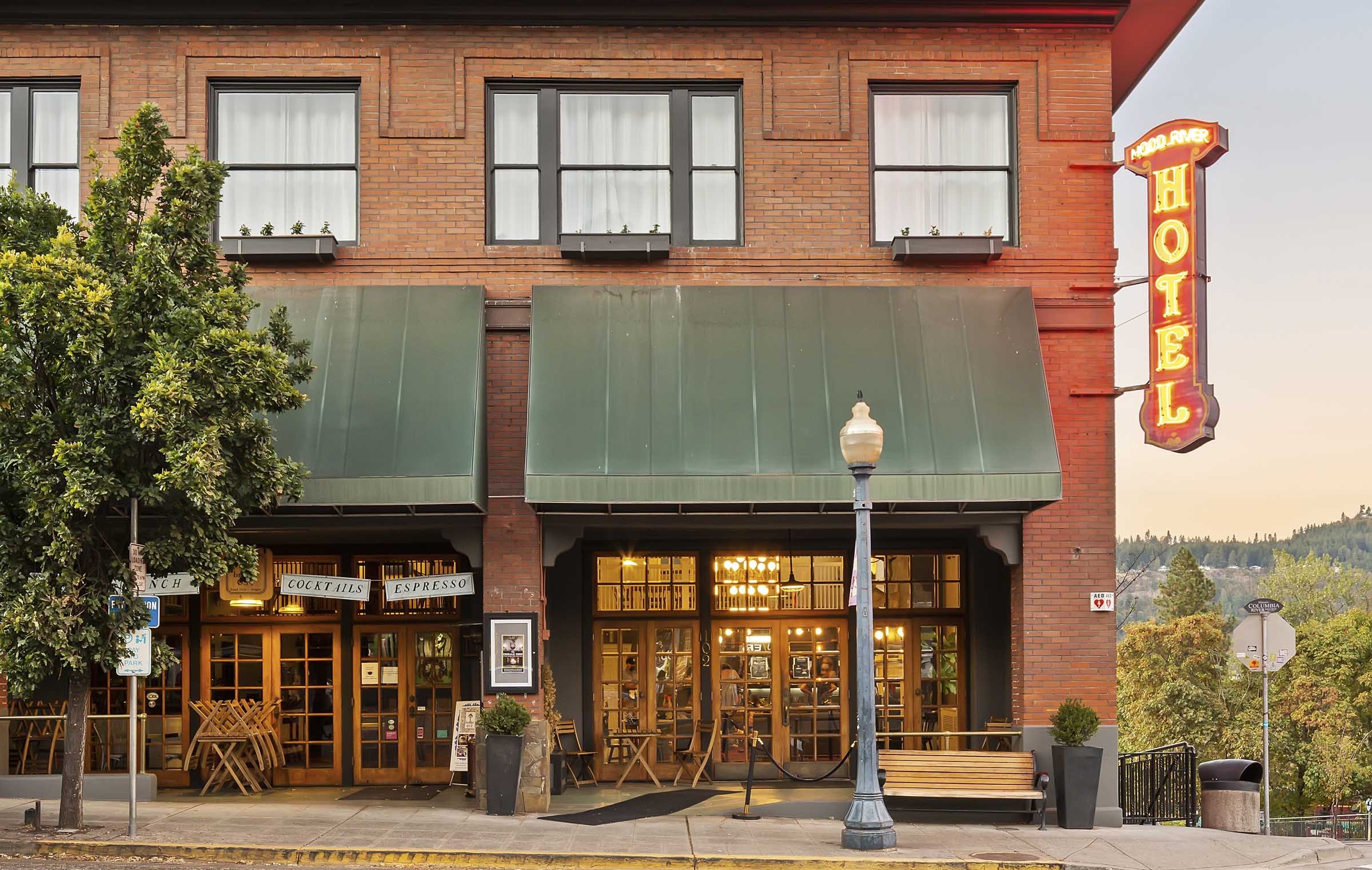 Hood River Hotel