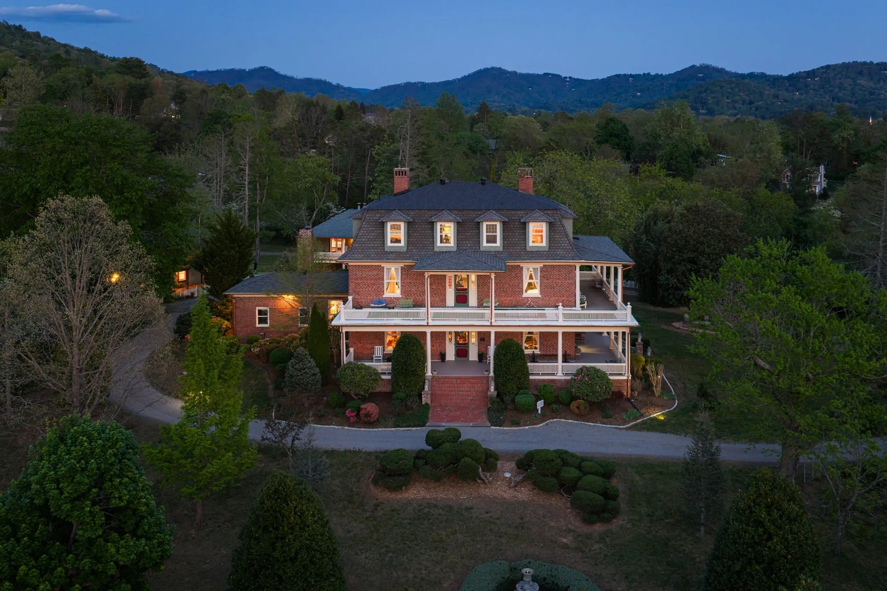 The Reynolds Mansion — 1