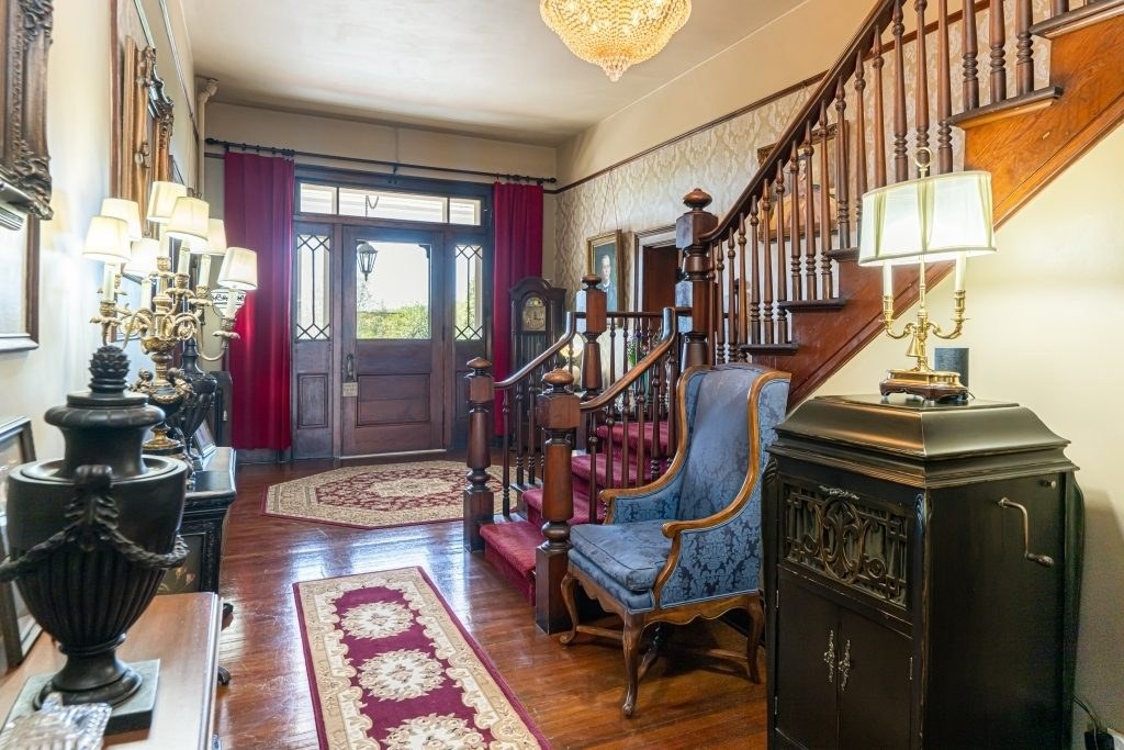 The Reynolds Mansion — 4
