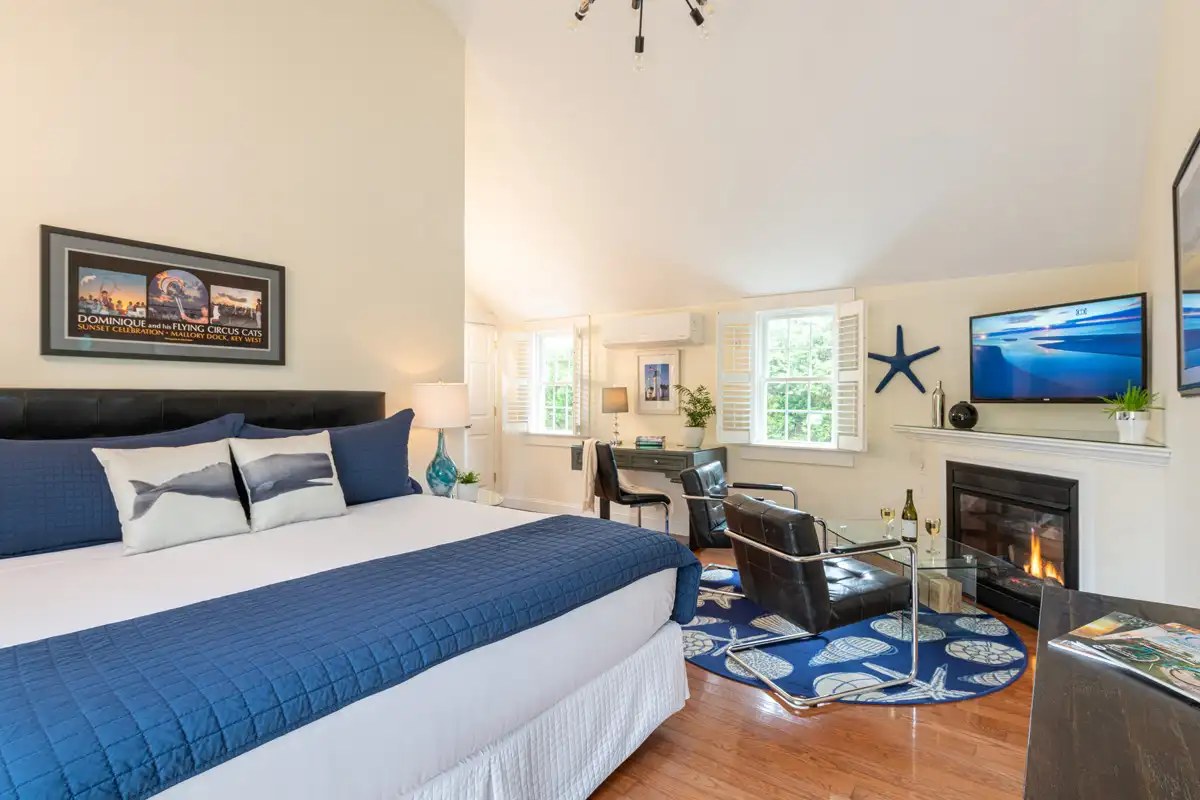 Platinum Pebble Boutique Inn — 4