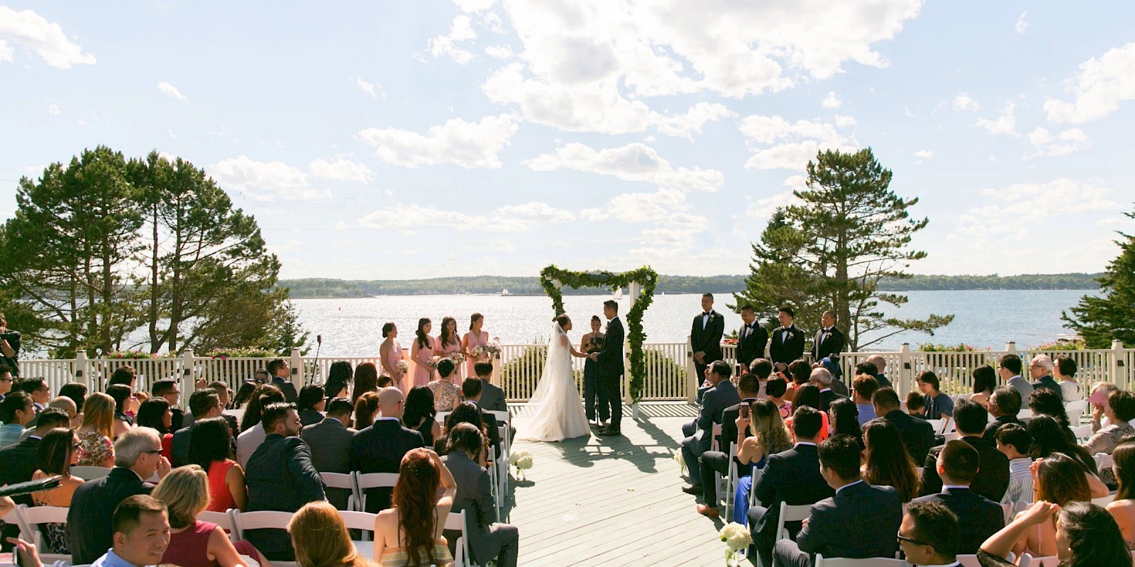 Spruce Point Inn