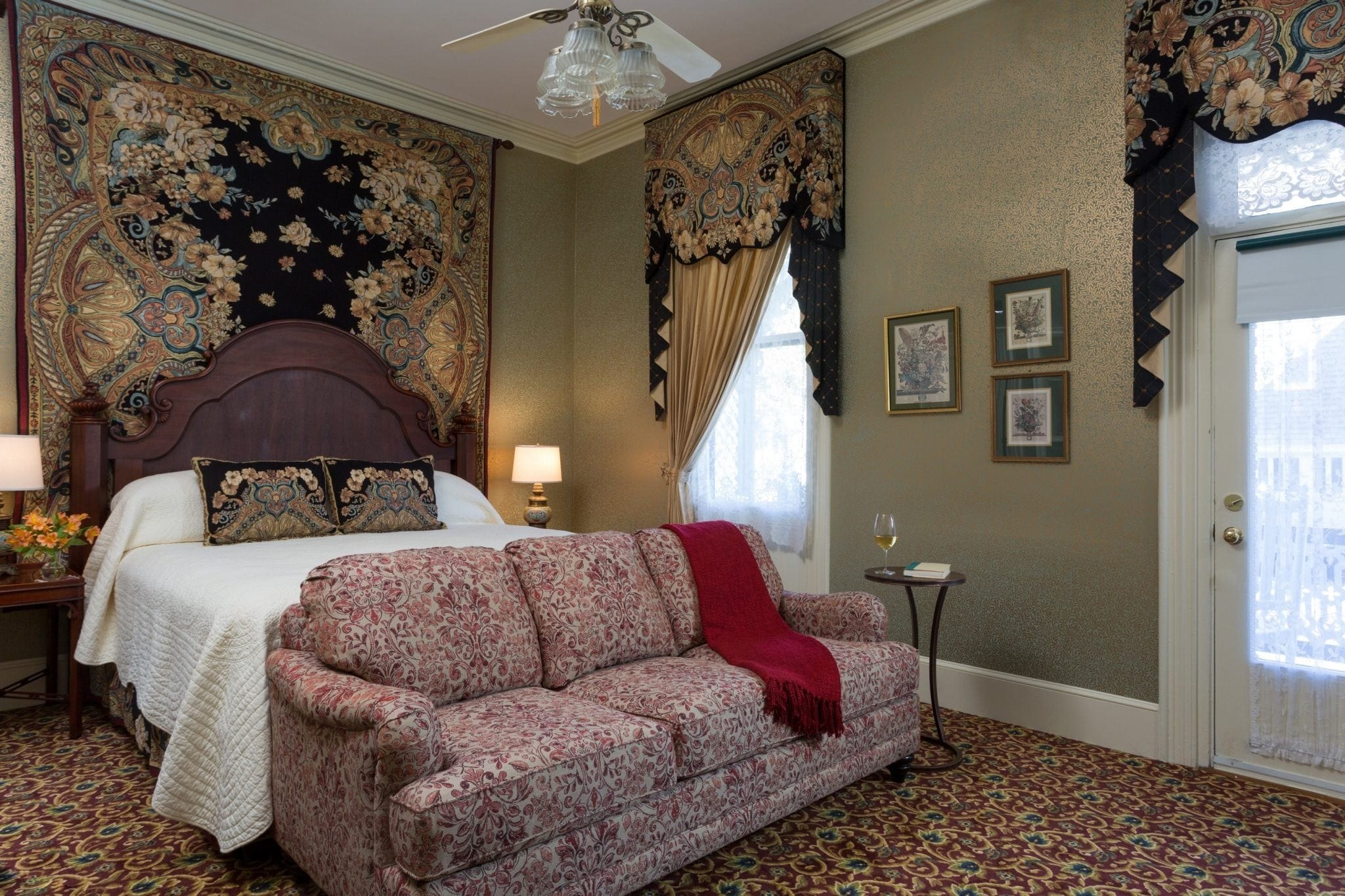 The Queen Victoria B&B — 2