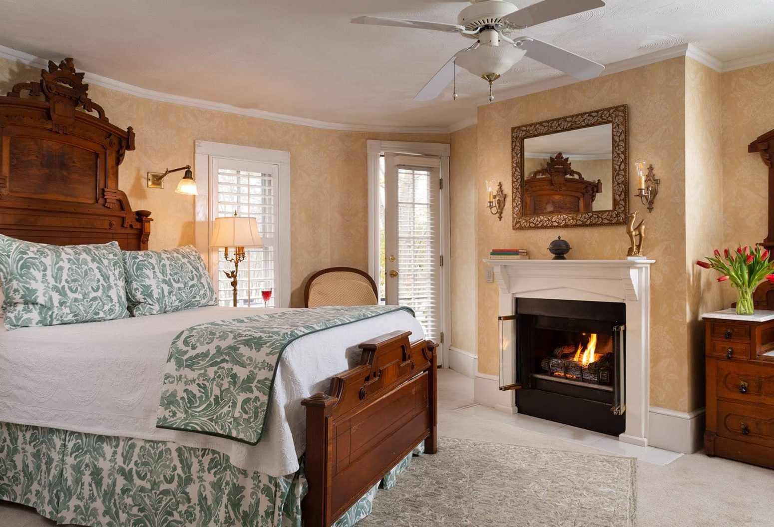 The White Doe Inn — 2