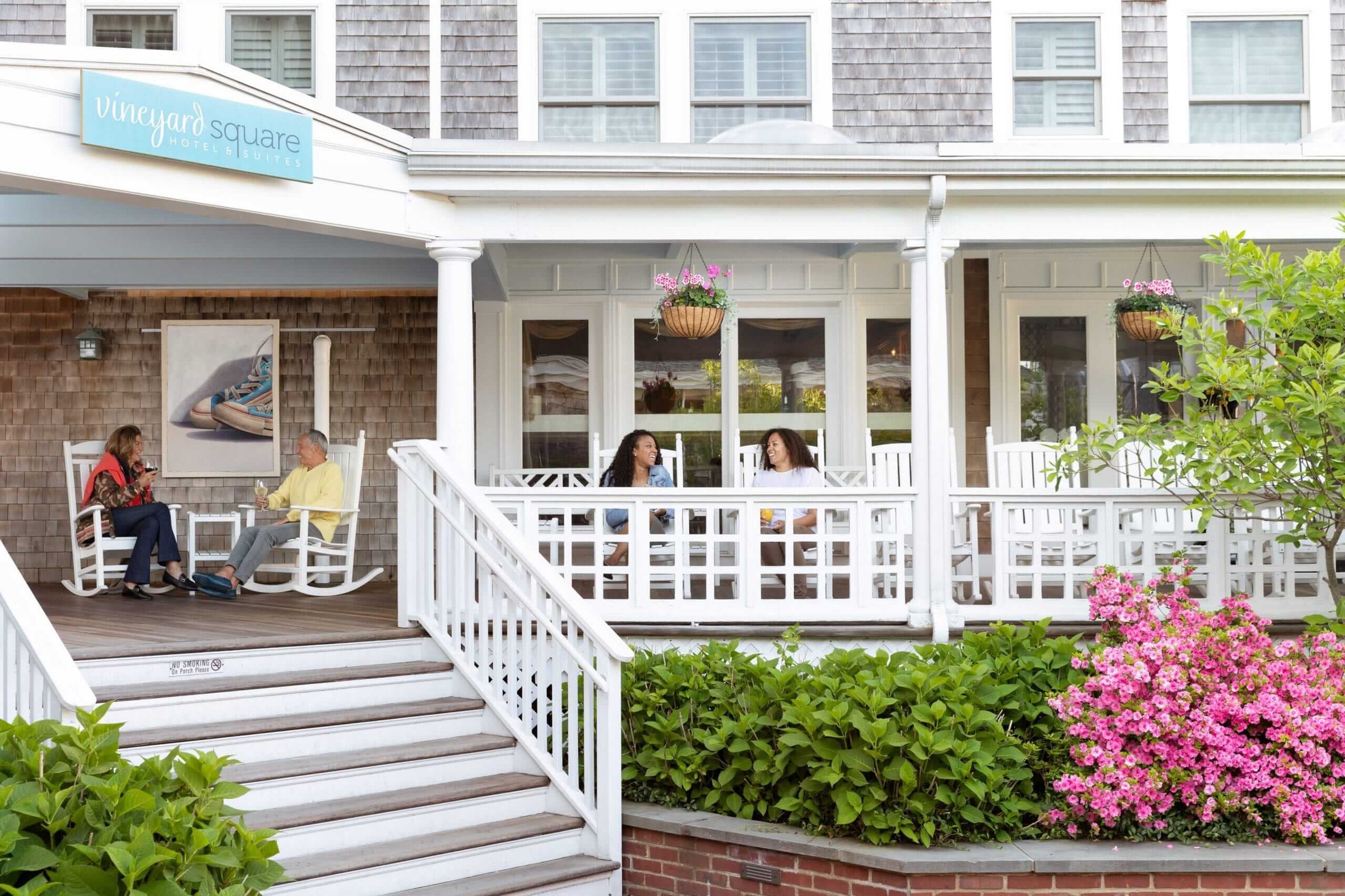 Vineyard Square Hotel & Suites — 2